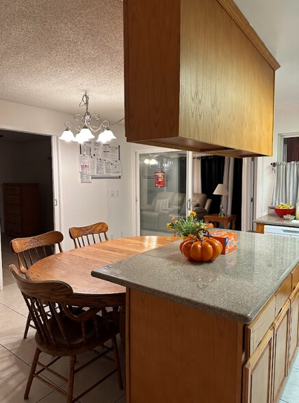 More Photos Of 855 Frontier Ave, Redlands Assisted Living For Sale