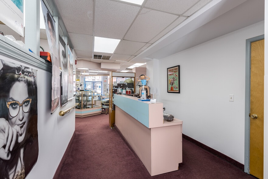 More Photos Of 380-384 Bloomfield Ave, Caldwell Storefront For Sale