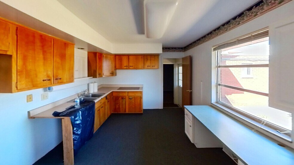 More Photos Of 10758 Harrison Ave, Harrison Restaurant For Sale