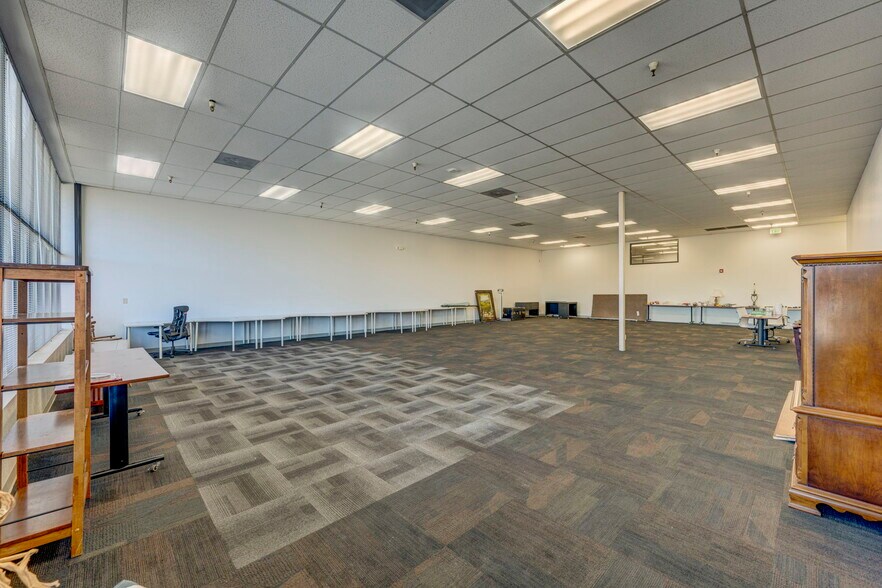 More Photos Of 634 Ryland St, Reno Office For Sale