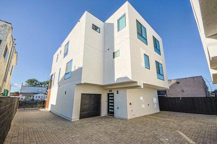 More Photos Of 2200 Thurman Ave, Los Angeles Multifamily For Sale
