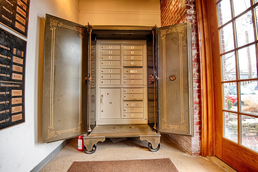 More Photos Of 105 Grove St, Montclair Office For Lease