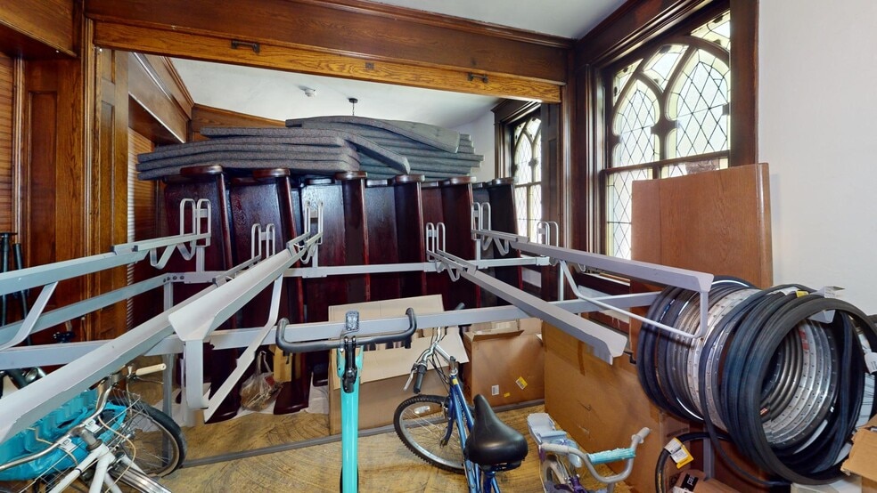 More Photos Of 1205 Elm St, Youngstown Religious Facility For Sale