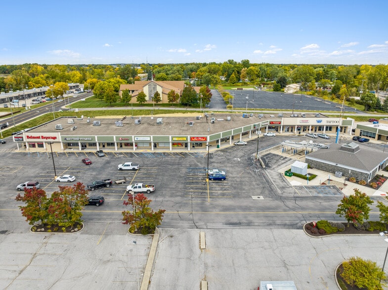 Primary Photo Of , Fort Wayne General Retail For Sale