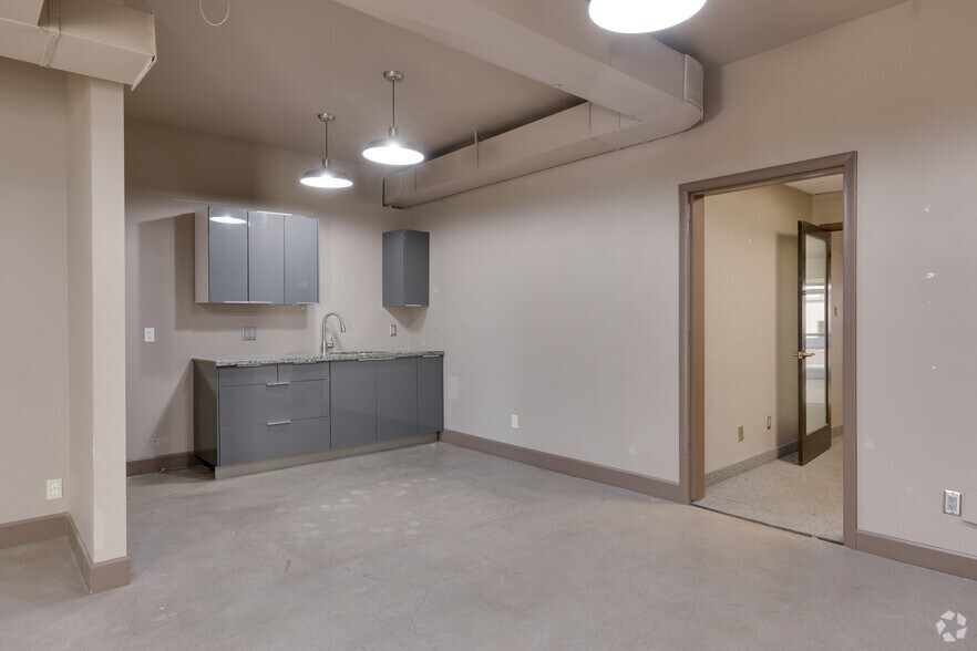More Photos Of 1525 N Granite Reef Rd, Scottsdale Medical For Lease