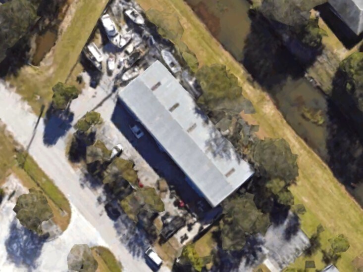 More Photos Of 656-664 SW Carter Ave, Port Saint Lucie Warehouse For Sale