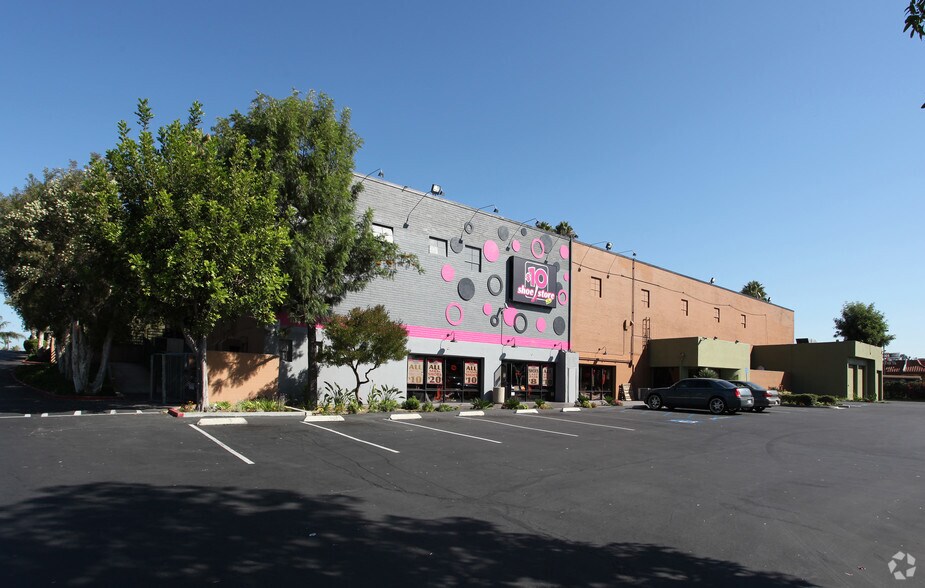 More Photos Of 5071-5075 Federal Blvd, San Diego General Retail For Lease