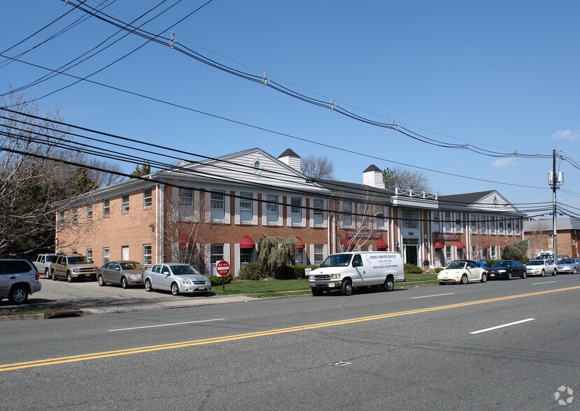 More Photos Of 1030 Clifton Ave, Clifton Medical For Lease