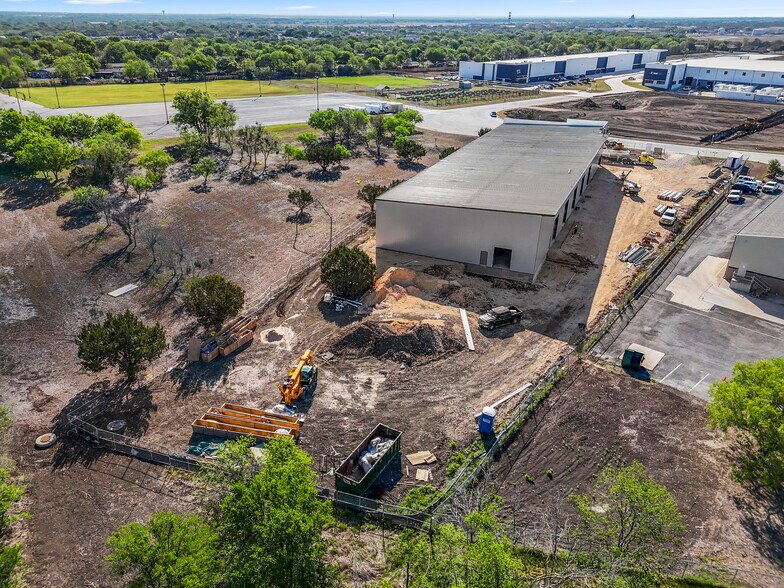 More Photos Of 1630 Northlake Pass, Universal City Industrial For Sale