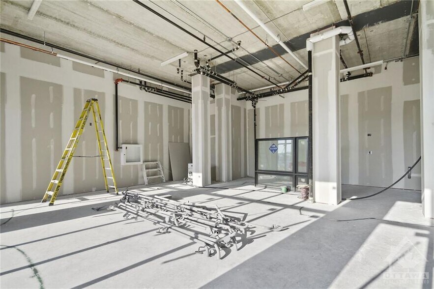 More Photos Of 393 Codd's Rd, Ottawa Apartments For Lease