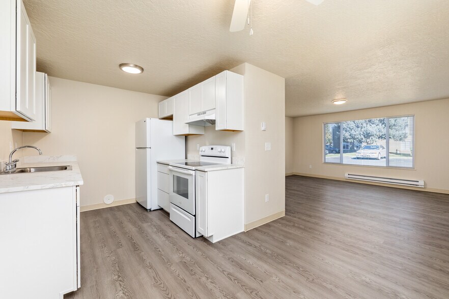 More Photos Of 5713 Garrett St, Boise Apartments For Sale