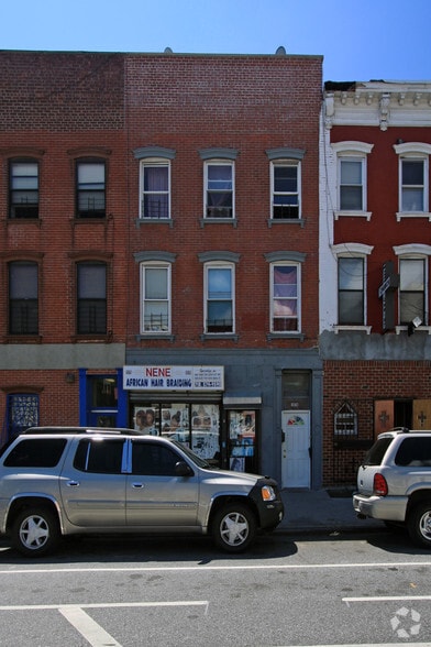 Primary Photo Of 1078 DeKalb Ave, Brooklyn Storefront Retail Residential For Sale
