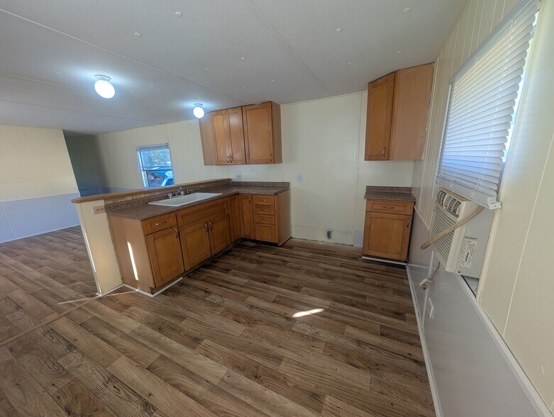 More Photos Of Warren Cir, Grand Ridge Multifamily For Sale