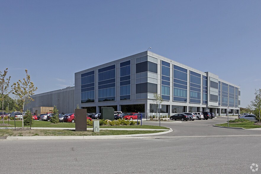 More Photos Of 100 Via Renzo Dr, Richmond Hill Light Distribution For Lease