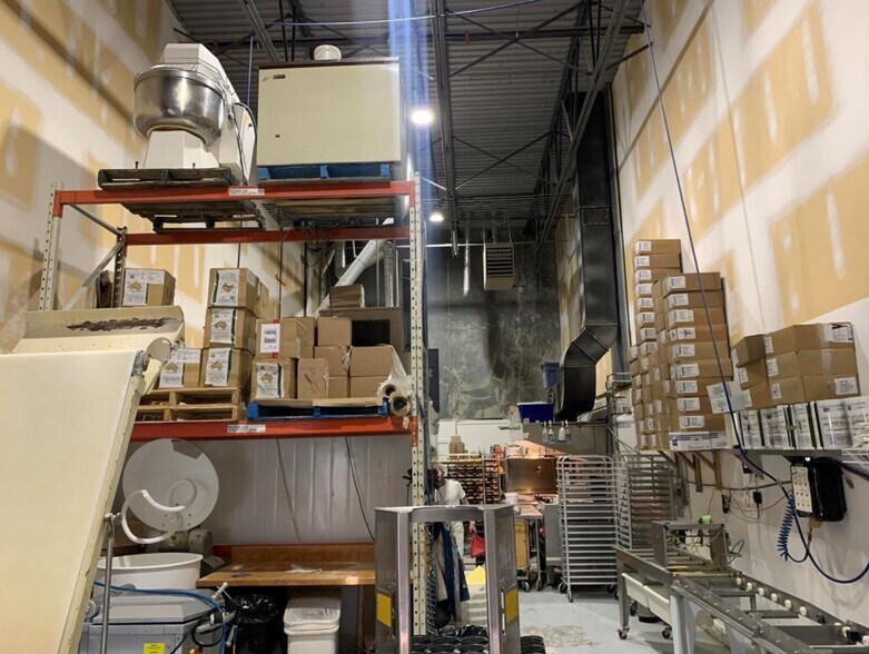 More Photos Of 2955 Acland Rd, Kelowna Industrial For Lease