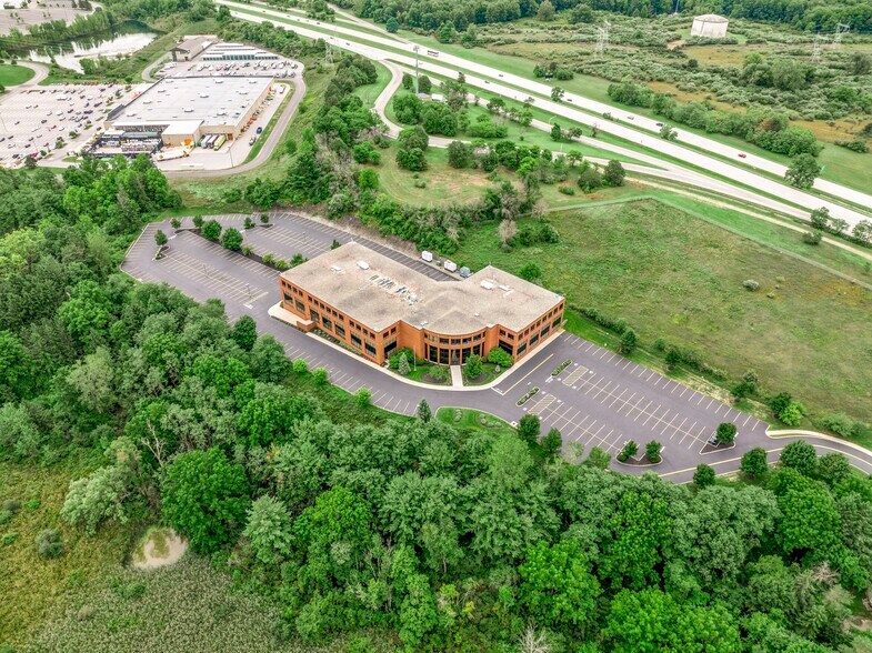 More Photos Of 600 Willowbrook Office Park, Fairport Unknown For Lease