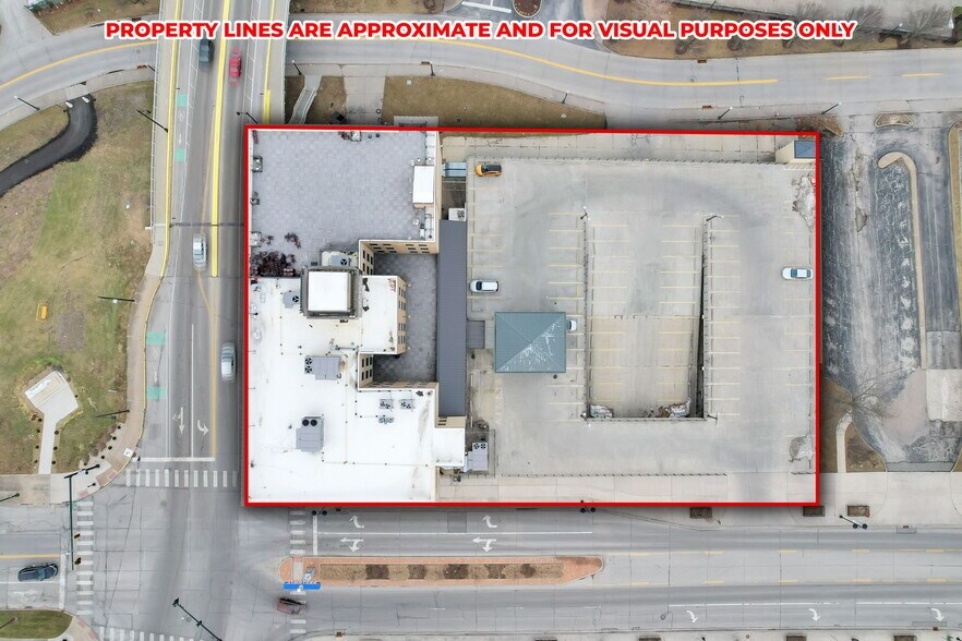 More Photos Of 301 Broadway, Lorain Hotel For Lease