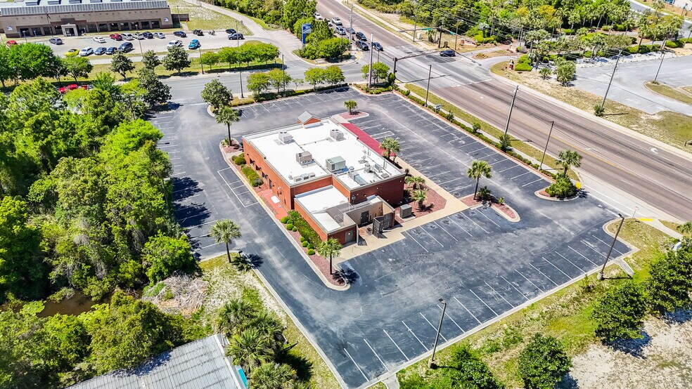 More Photos Of 10071 Hutchison Blvd, Panama City Beach Freestanding For Lease