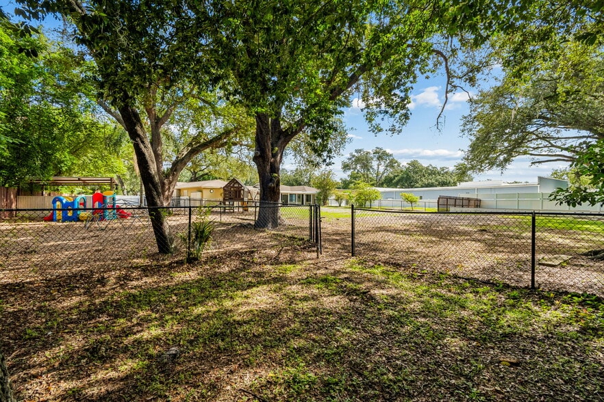 More Photos Of 4001 Skipper Rd, Tampa Schools For Sale