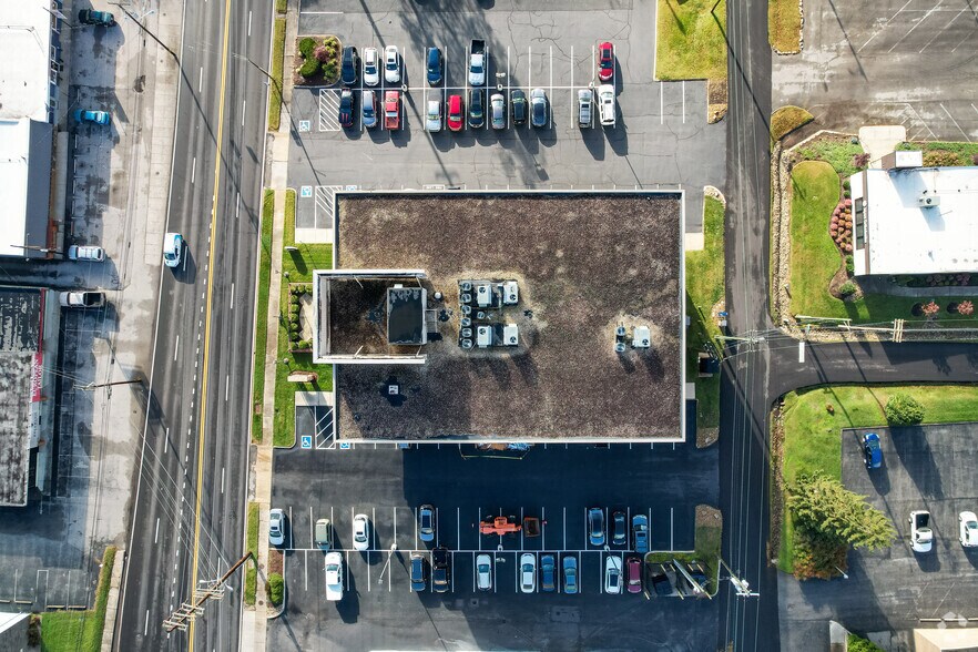 More Photos Of 109 S Northshore Dr, Knoxville Medical For Lease