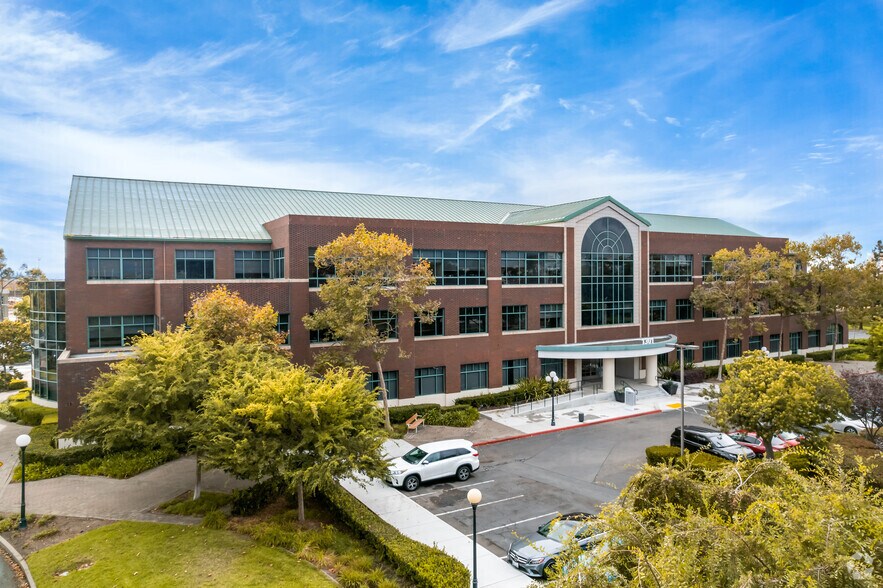 More Photos Of 1001 Marina Village Pky, Alameda Unknown For Lease