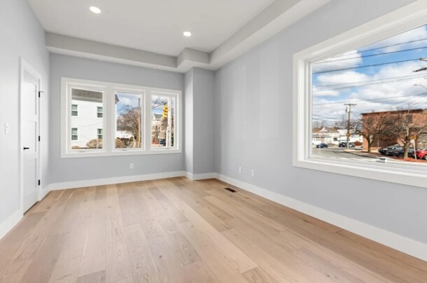 More Photos Of 306-308 Newton St, Waltham Apartments For Sale