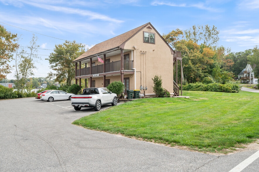 More Photos Of 2 douglas Pike, Smithfield Medical For Lease