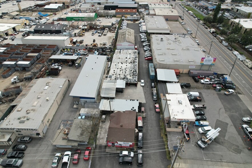 More Photos Of 326 Phelan Ave, San Jose Warehouse For Sale
