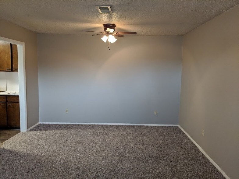 More Photos Of 5623 S Quincy Ave, Tulsa Apartments For Sale