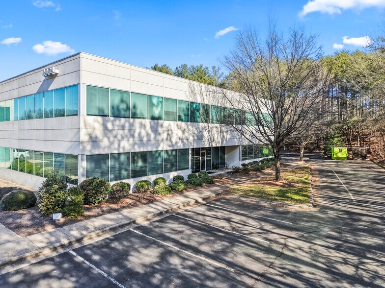 More Photos Of 4964 University Pky, Winston-Salem Office For Lease