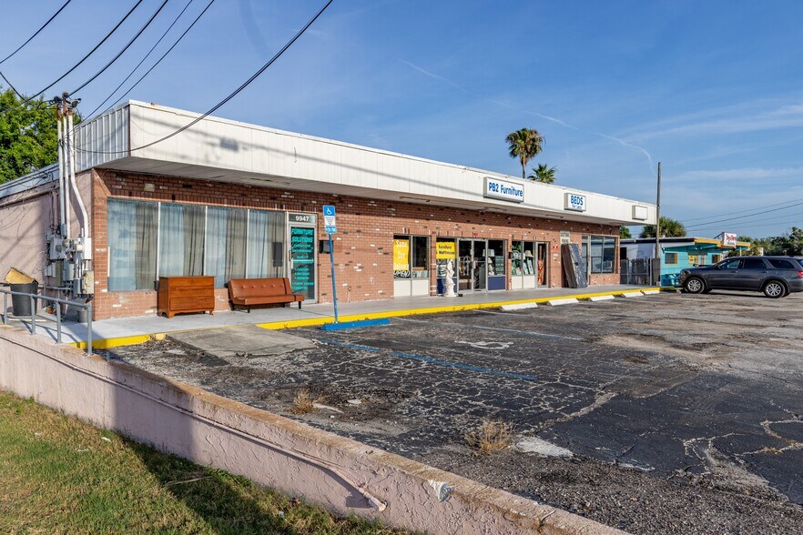 More Photos Of 9931-9947 Seminole Blvd, Seminole General Retail For Sale