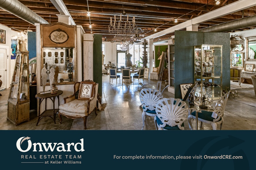 More Photos Of 210-212 S 5th St, Waco Storefront Retail Office For Sale