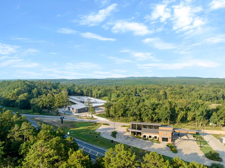 More Photos Of 21 Pinyon Rd, Broken Bow Specialty For Sale