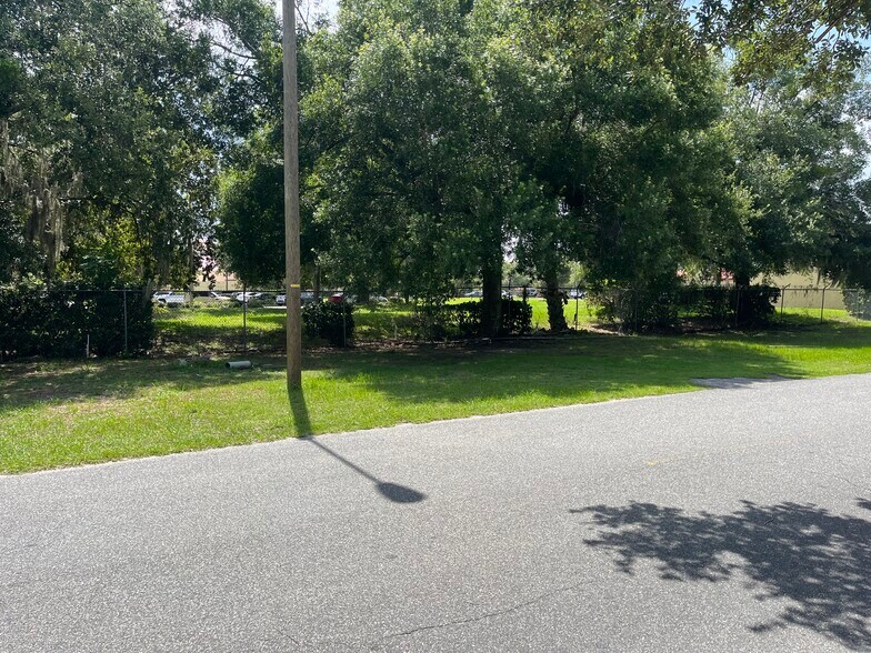 More Photos Of 305 S Childs St, Leesburg Medical For Sale