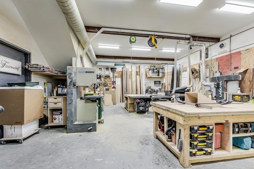 More Photos Of 1674 N Ada St, Chicago Warehouse For Sale