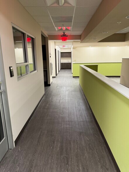 More Photos Of 1458-A N Lee Trevino Dr, El Paso Healthcare For Sale