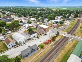 More Photos Of 605 Reed St, Beecher Office For Sale