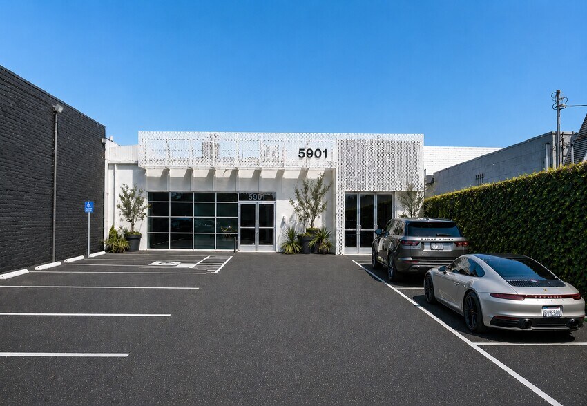 Primary Photo Of 5901 Blackwelder St, Culver City Loft Creative Space For Lease