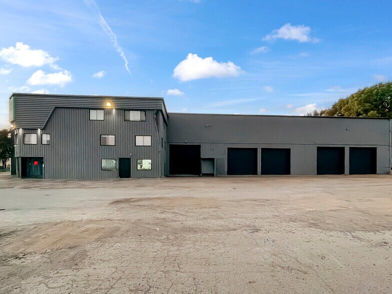 Primary Photo Of 187 Rue Richer, Lachine Warehouse For Lease