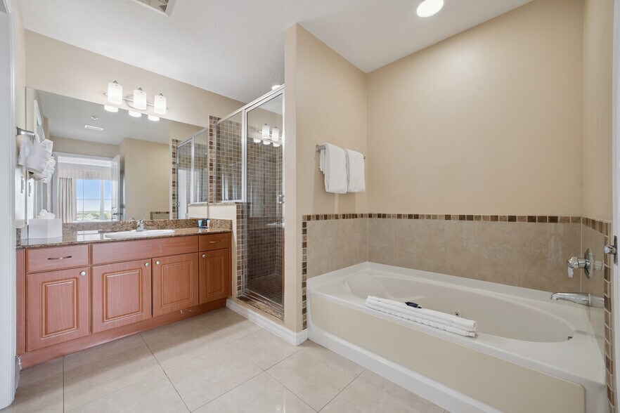 More Photos Of 7383 Universal Blvd, Orlando Hospitality For Sale