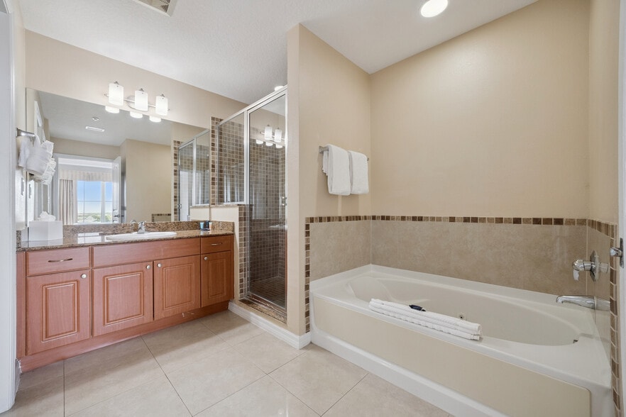 More Photos Of 7383 Universal Blvd, Orlando Hospitality For Sale