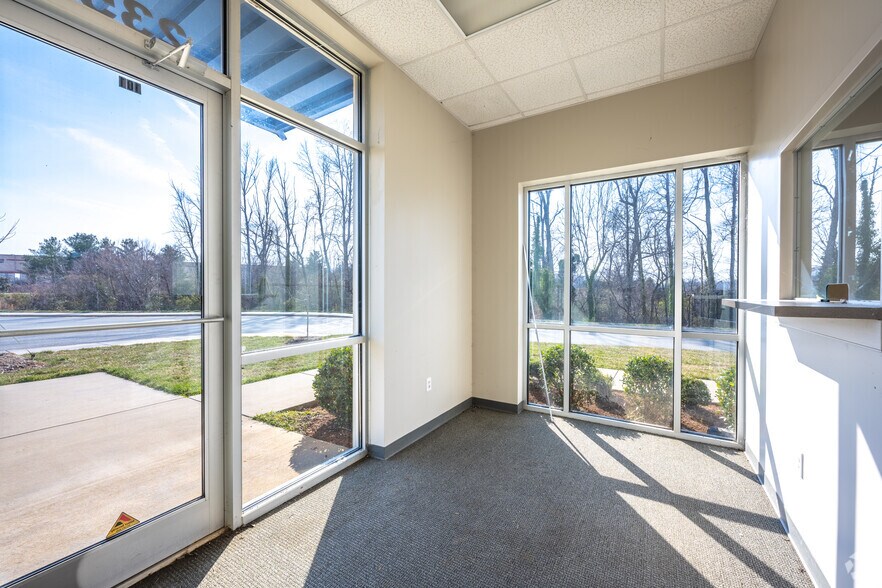 More Photos Of 2350 Corporate Park Drive, Mebane Warehouse For Lease