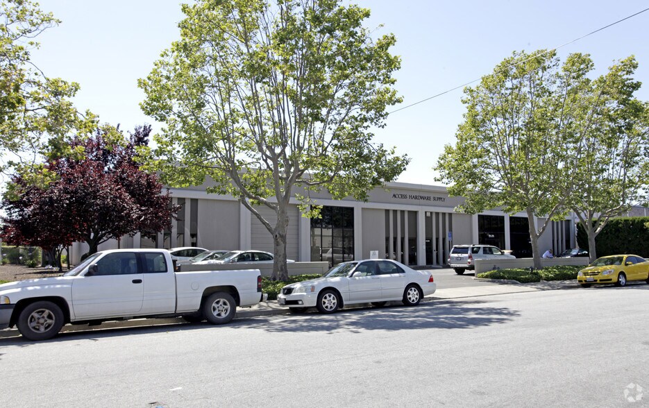 More Photos Of 14355-14361 Catalina St, San Leandro Warehouse For Lease
