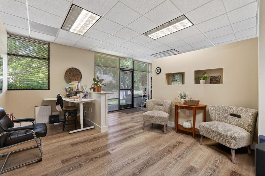 More Photos Of 2354 Maritime Dr, Elk Grove Office For Sale
