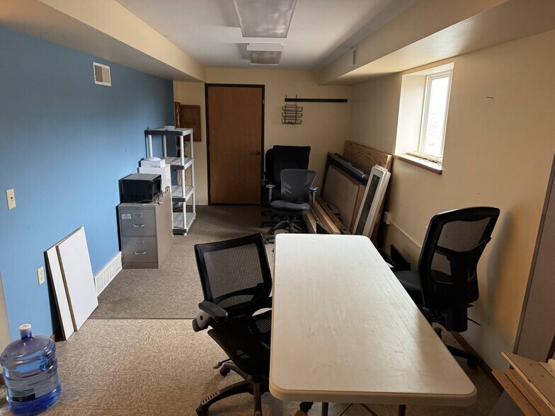 More Photos Of 4070 E Brigham Rd, Blue Mounds Office For Sale