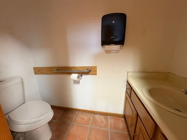 More Photos Of 1500 Simmons Ave, Jourdanton Warehouse For Sale