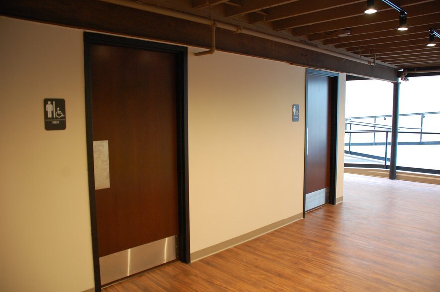 More Photos Of 150 W 1st St, New Richmond Office Residential For Lease
