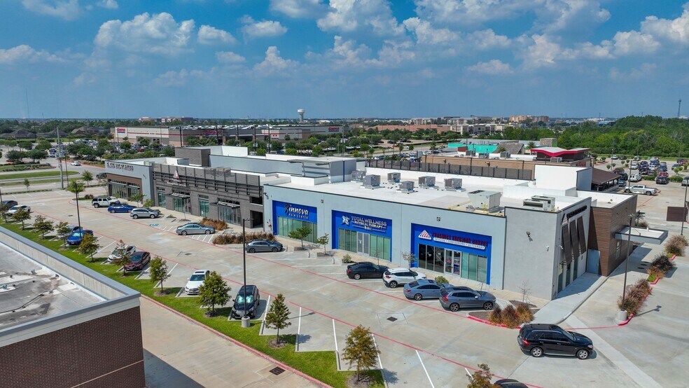 More Photos Of 3569 Business Center Dr, Pearland Storefront Retail Office For Lease