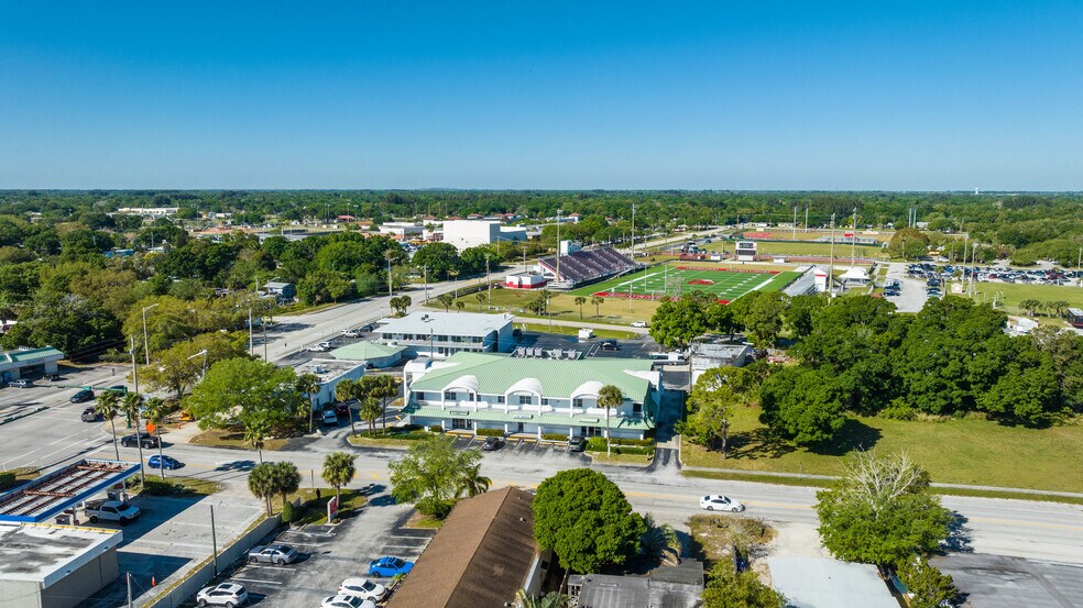 More Photos Of 1615 14th Ave, Vero Beach Medical For Sale
