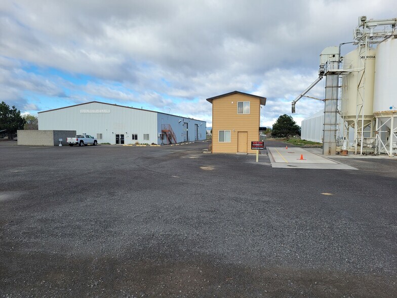 More Photos Of 500 NW Cherry Ln, Madras Industrial For Sale